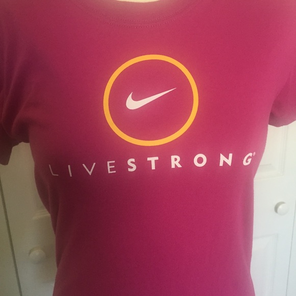 Nike Livestrong Pink Tee Shirt - Picture 2 of 7